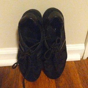 Black coach sneakers 7.5